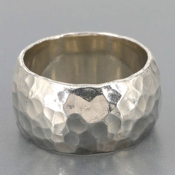 Silpada Vintage Heavy Hammered 
Sterling Silver Wide Band Ring Size 8 - Picture 5 of 8